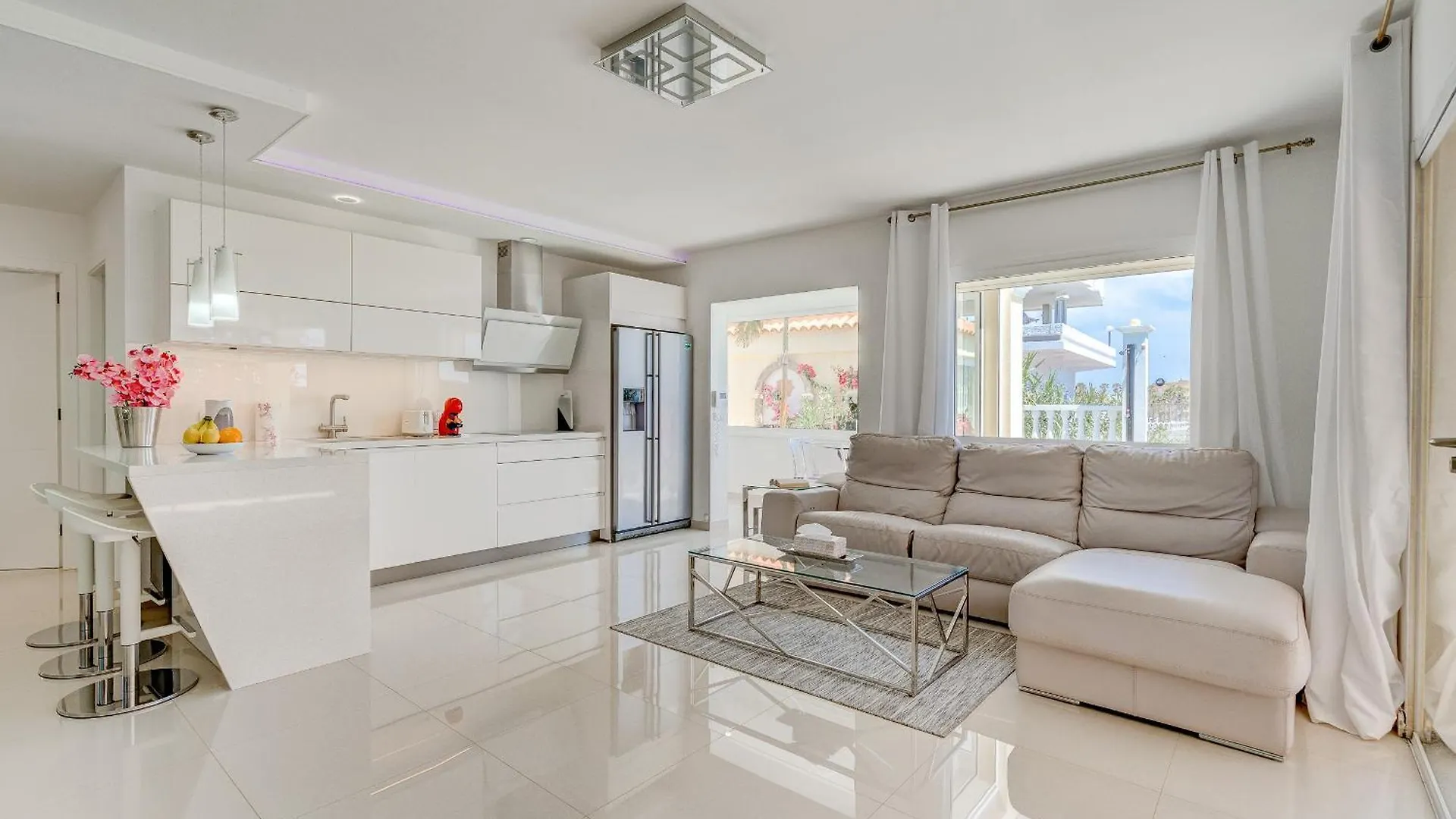 Villa Bouganvilla Am Meer Mit Pool Callao Salvaje Spagna